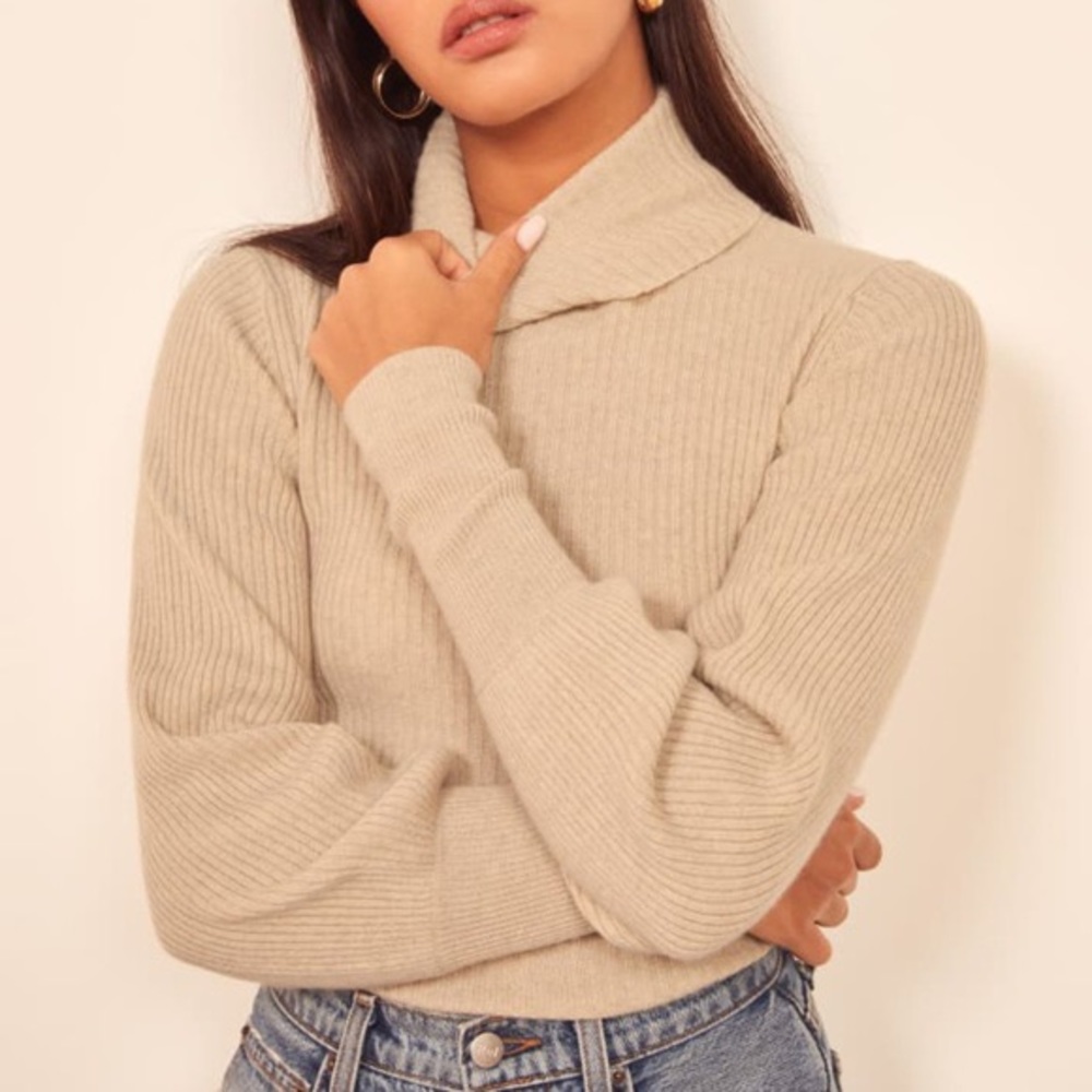 REFORMATION Cashmere Turtleneck Sweater in Sand Beige - Picture 4 of 13